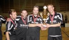 Der erste Meistertitel 2006 in der Wankdorfhalle in Bern gegen die damals unbesiegbaren Canes: Basil Widmer, Martin Luchsinger, Reto Zingg und Fredi Enander v.l.n.r.